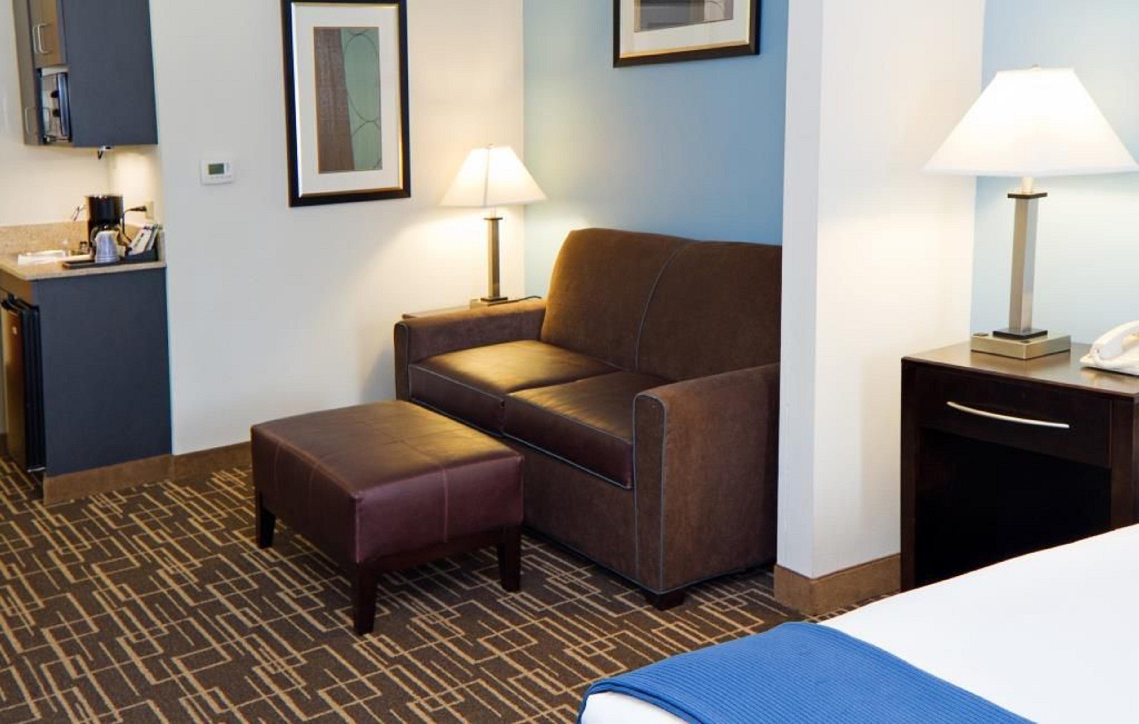 Holiday Inn Express & Suites Greenville-Downtown By Ihg Buitenkant foto