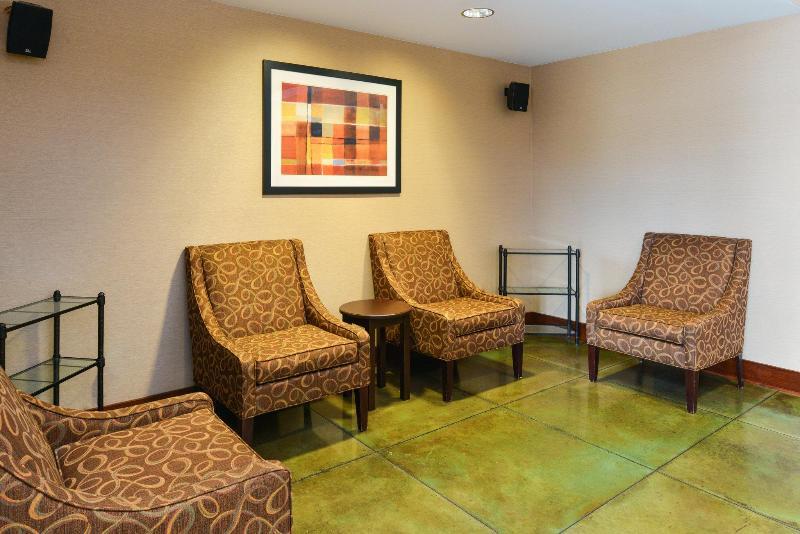 Holiday Inn Express & Suites Greenville-Downtown By Ihg Buitenkant foto